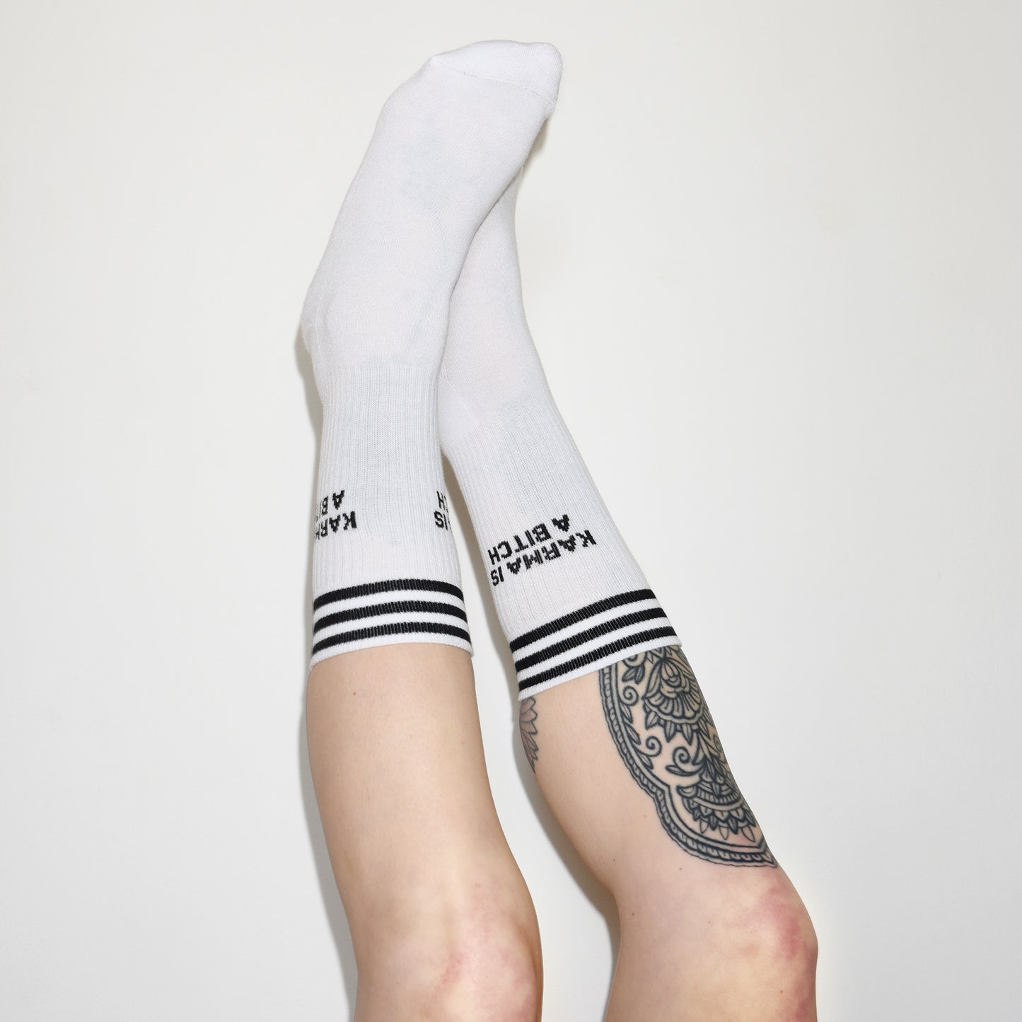KARMA IS A BITCH BLACK - WHITE SOCKS